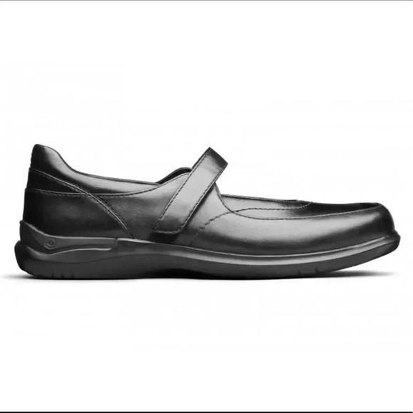 Aravon by New Balance Farah Mary Jane Flats - Picture 1 of 8